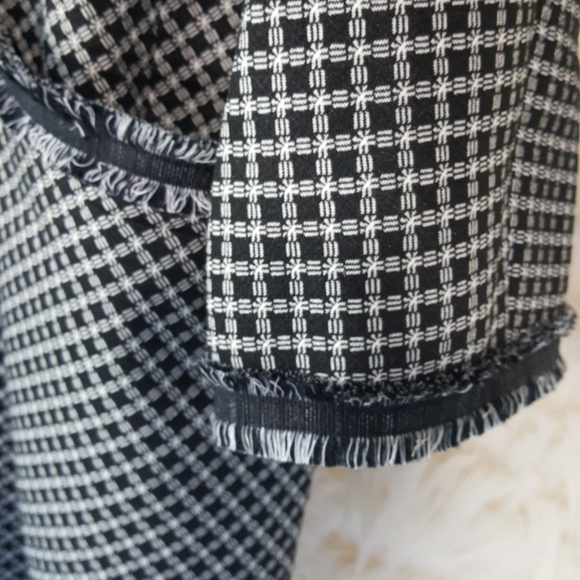 Max Studio London Coat nwot - Picture 4 of 10